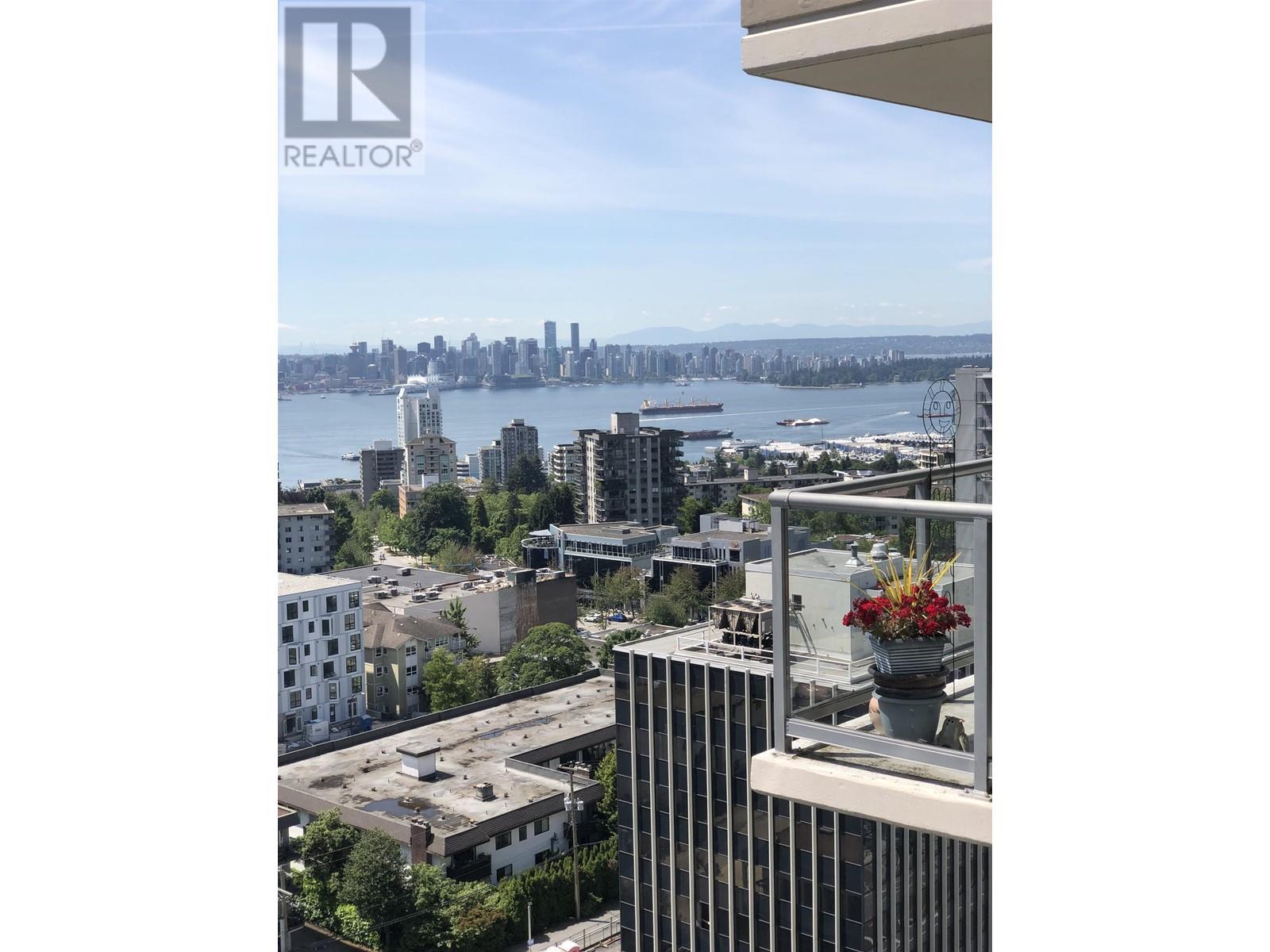1504 160 E 13th Street, North Vancouver