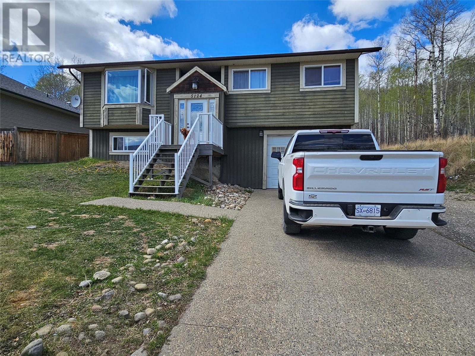 5124 45 Avenue NW, Chetwynd