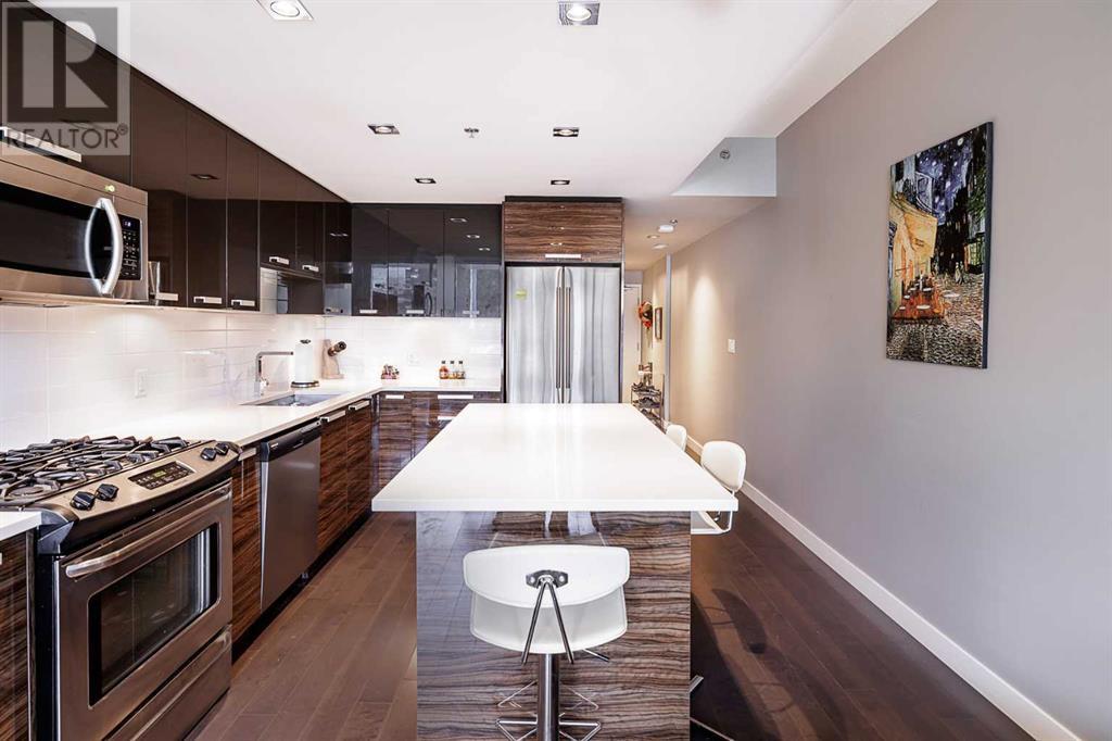 Single Family House Multi-level for Sale in   A Street NW Sunnyside Calgary 