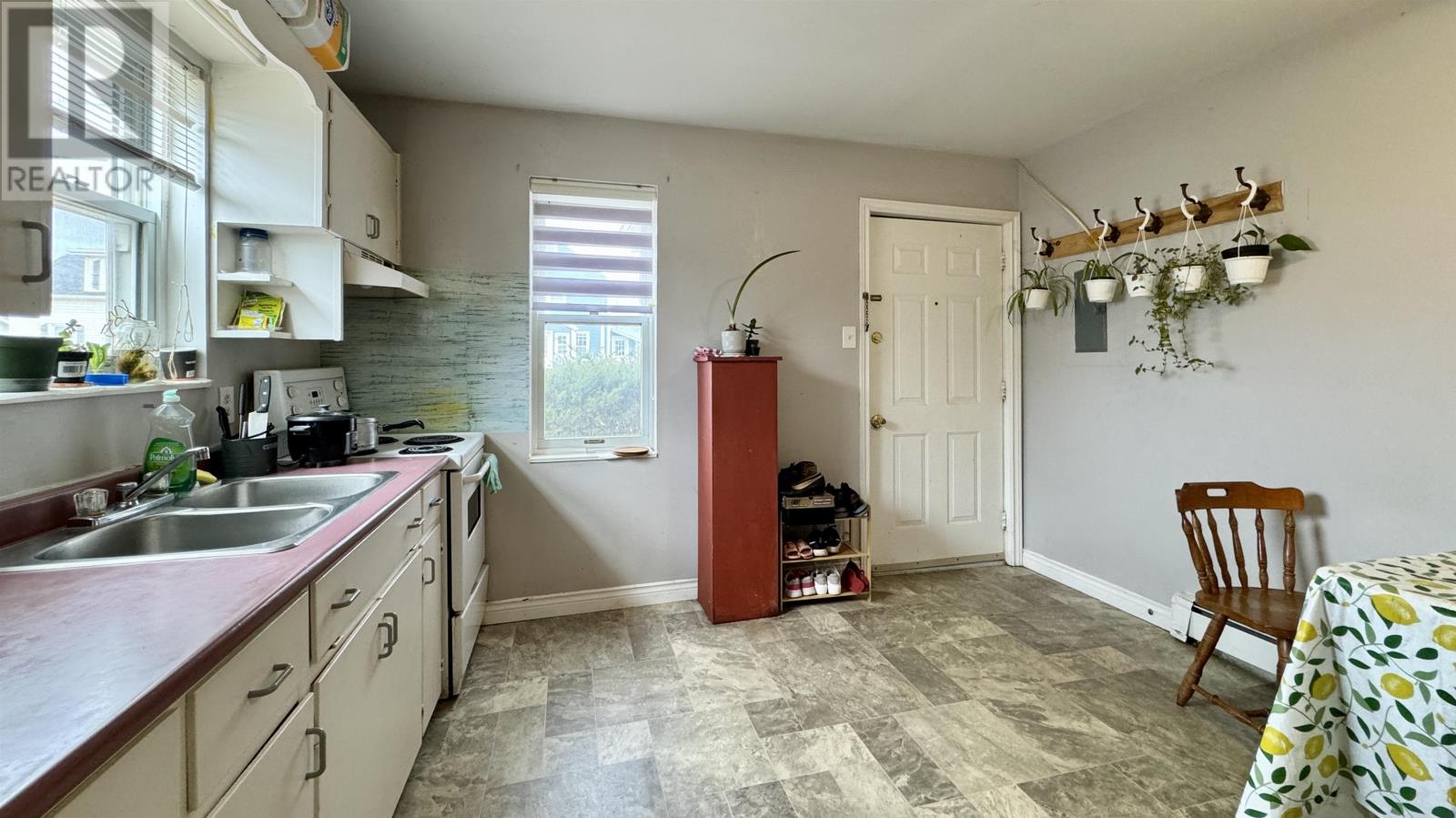 110 OTTAWA STREET - 21