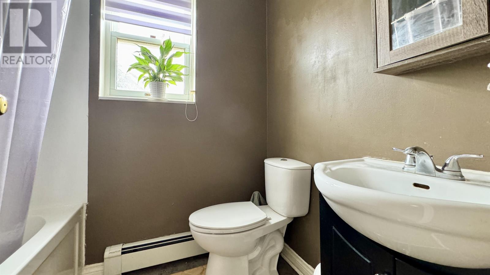 110 OTTAWA STREET - 27