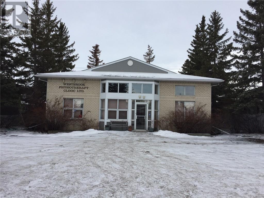 Office for Sale in  Bow Trail SW Rosscarrock Calgary 