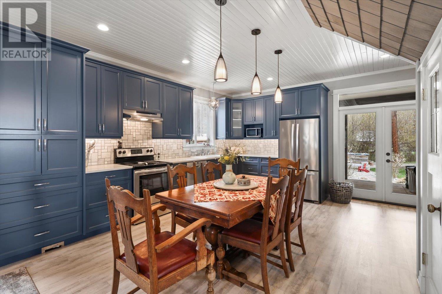 2625 Otter Avenue, Tulameen