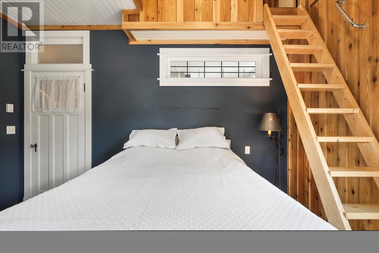 2625 Otter Avenue, Tulameen