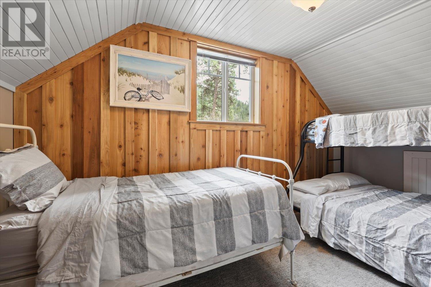 2625 Otter Avenue, Tulameen