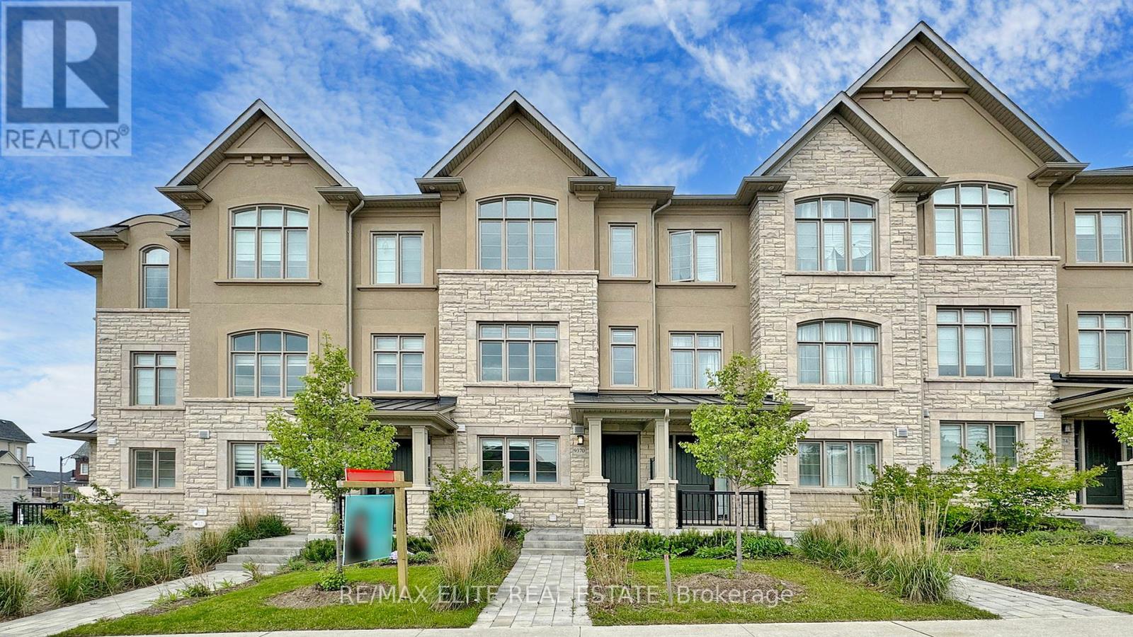 4 Bedroom Townhouse For Sale | 9370 Kennedy Road | Markham | L6C0Y6