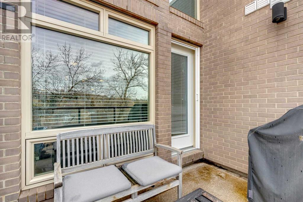 Single Family House Low rise for Sale in    Avenue NW Sunnyside Calgary 