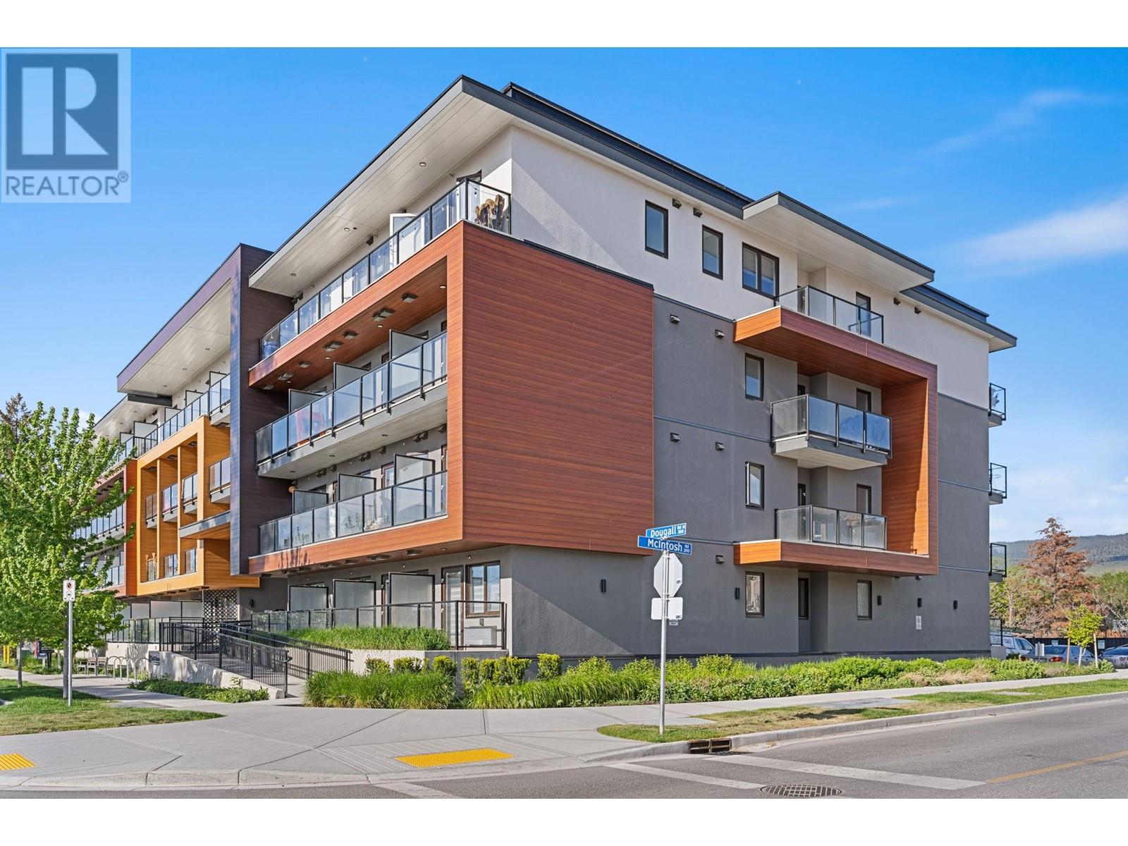 #326-345 Dougall Road North, Kelowna