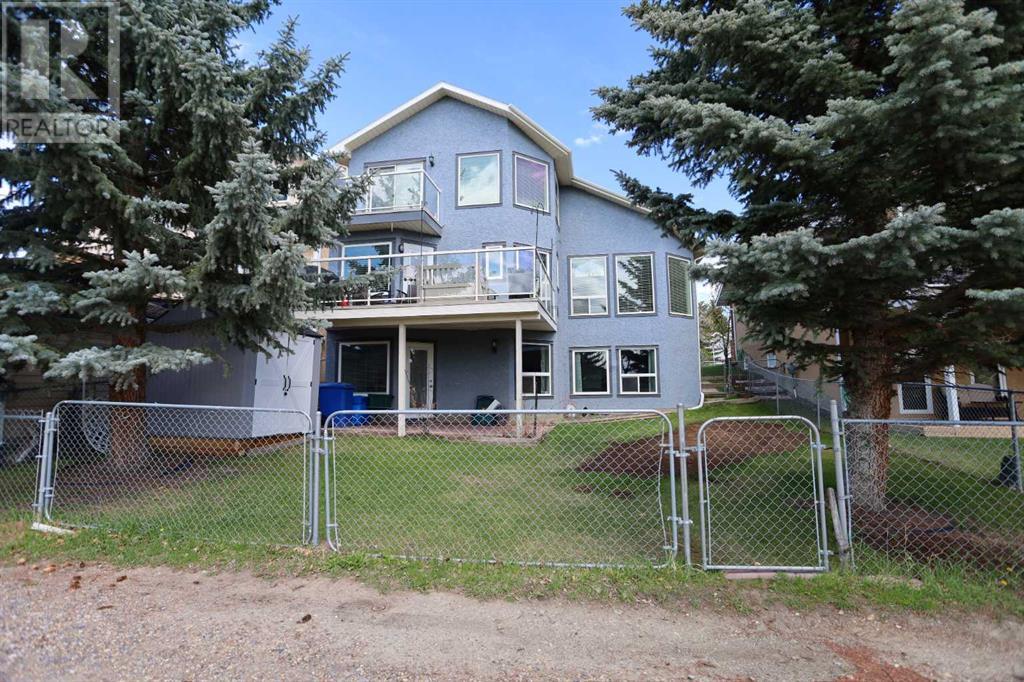 Single Family House for Sale in  Woodbine Boulevard SW Woodbine Calgary 