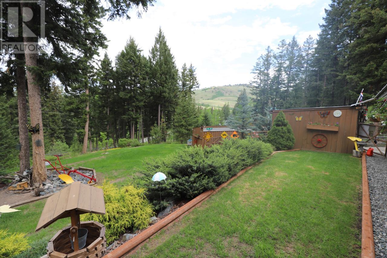 4472 IRON MOUNTAIN ROAD, Merritt