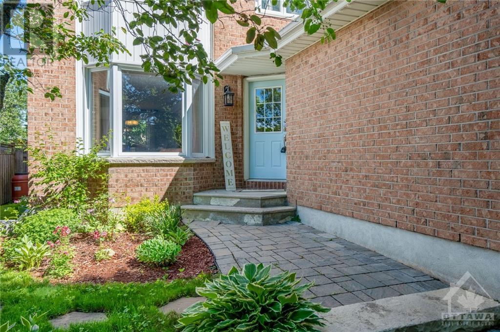 Single Family House for Sale in  FERNBROOK PLACE Kanata 