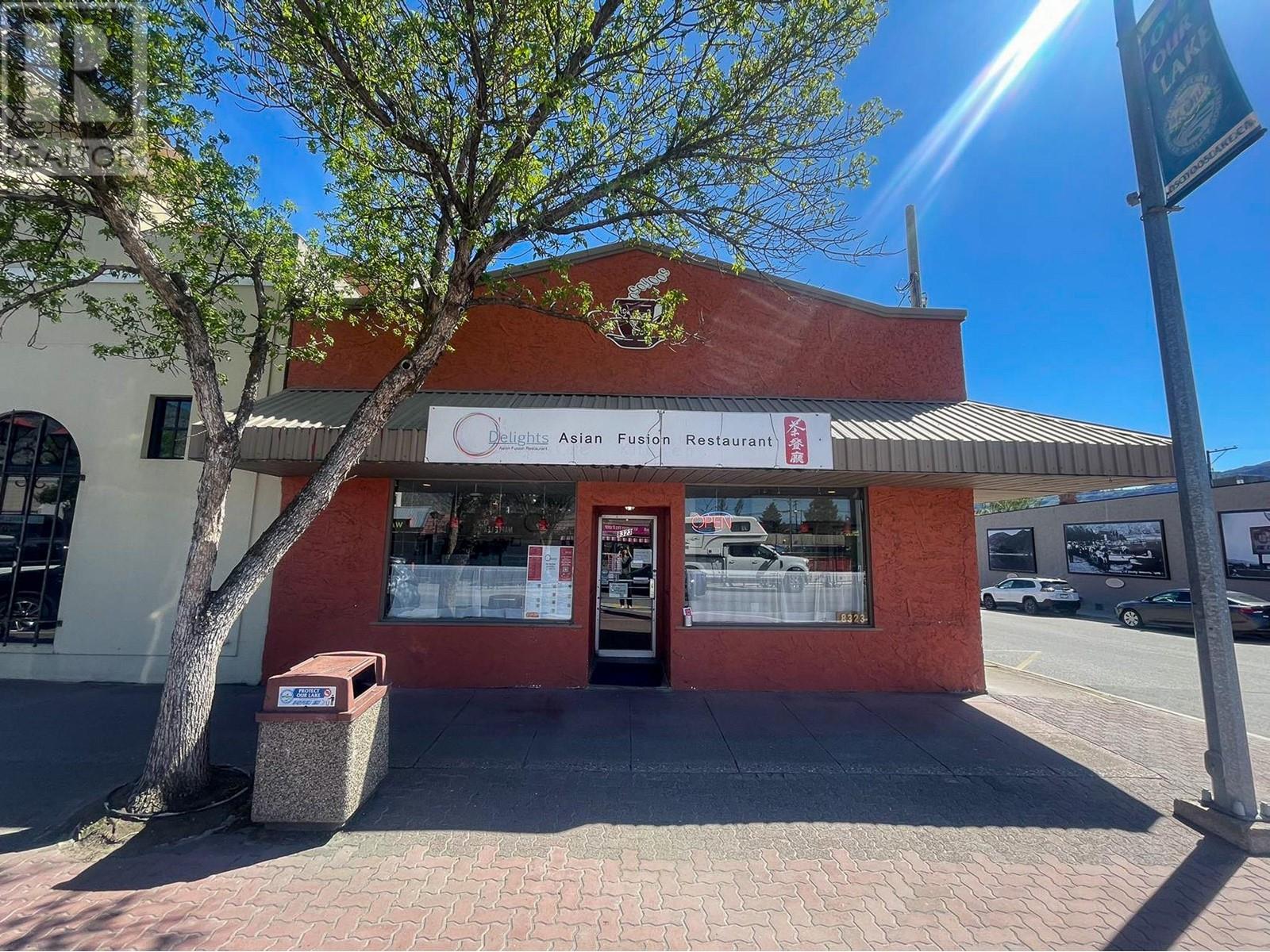  8323 Main Street, Osoyoos