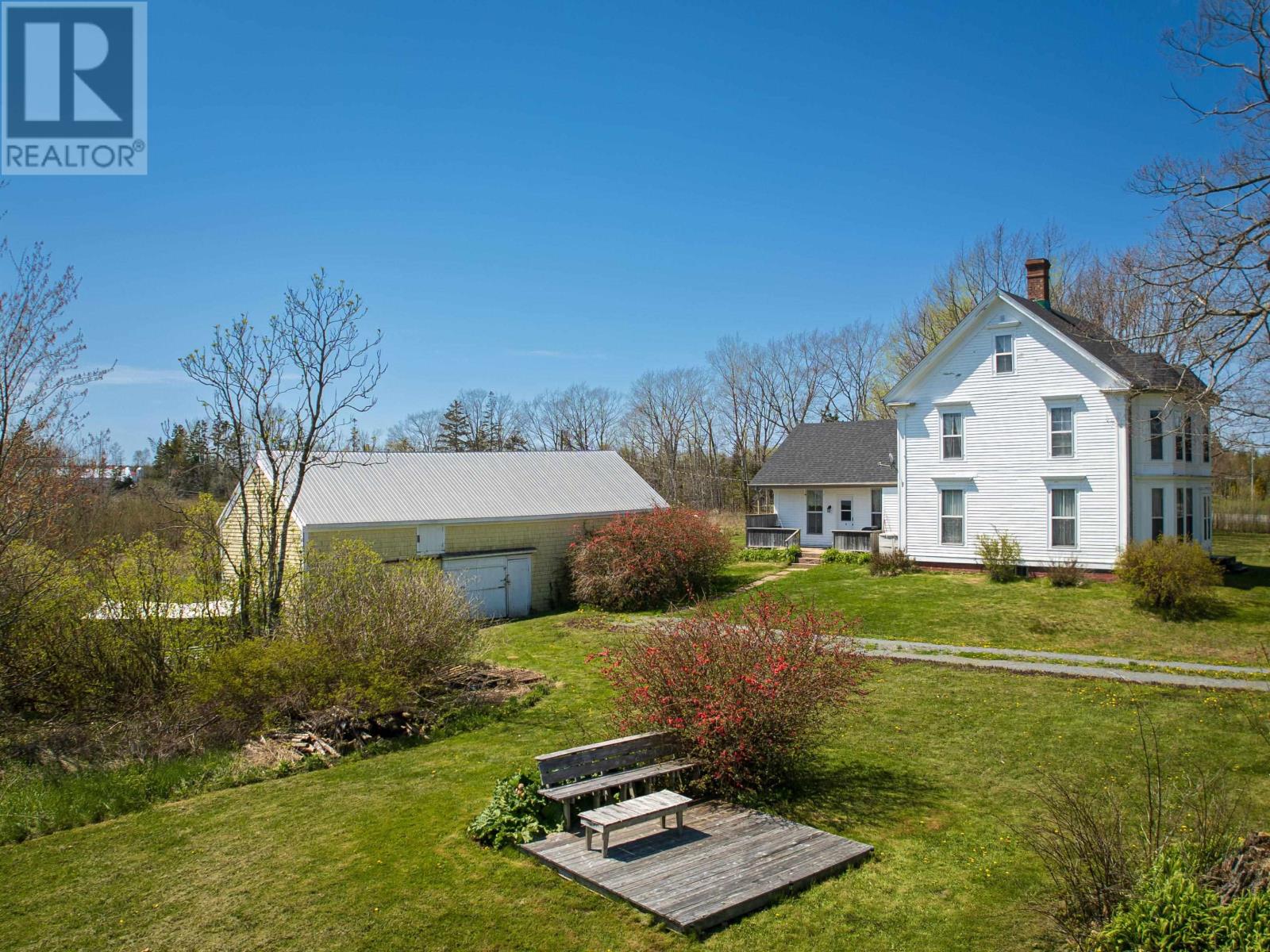 1210 Burntcoat Road, Burntcoat