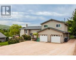 11345 Woodsdale Court, Lake Country