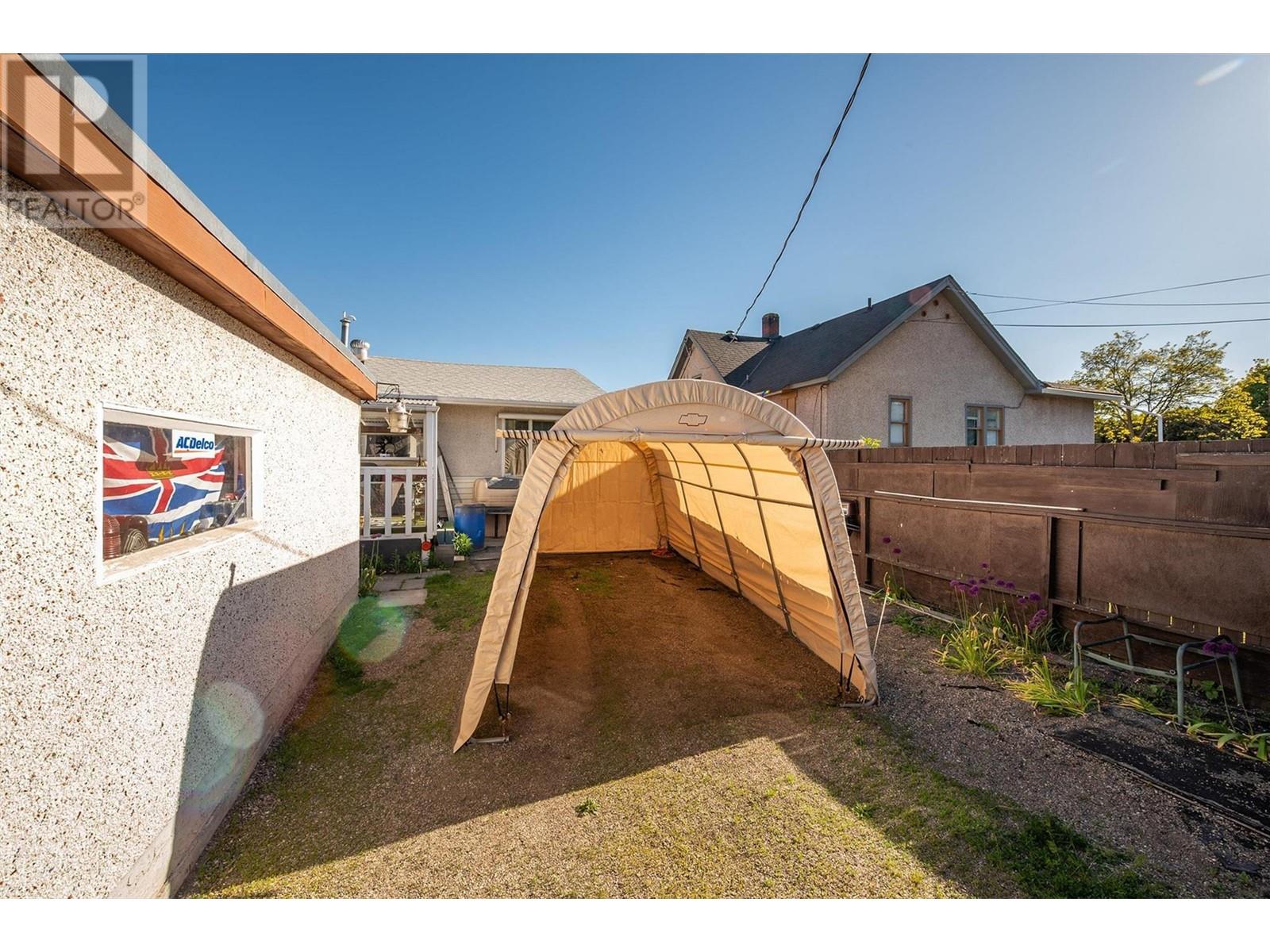  540 Patterson Avenue, Kelowna