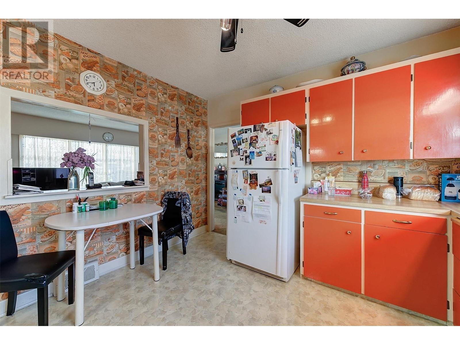  540 Patterson Avenue, Kelowna