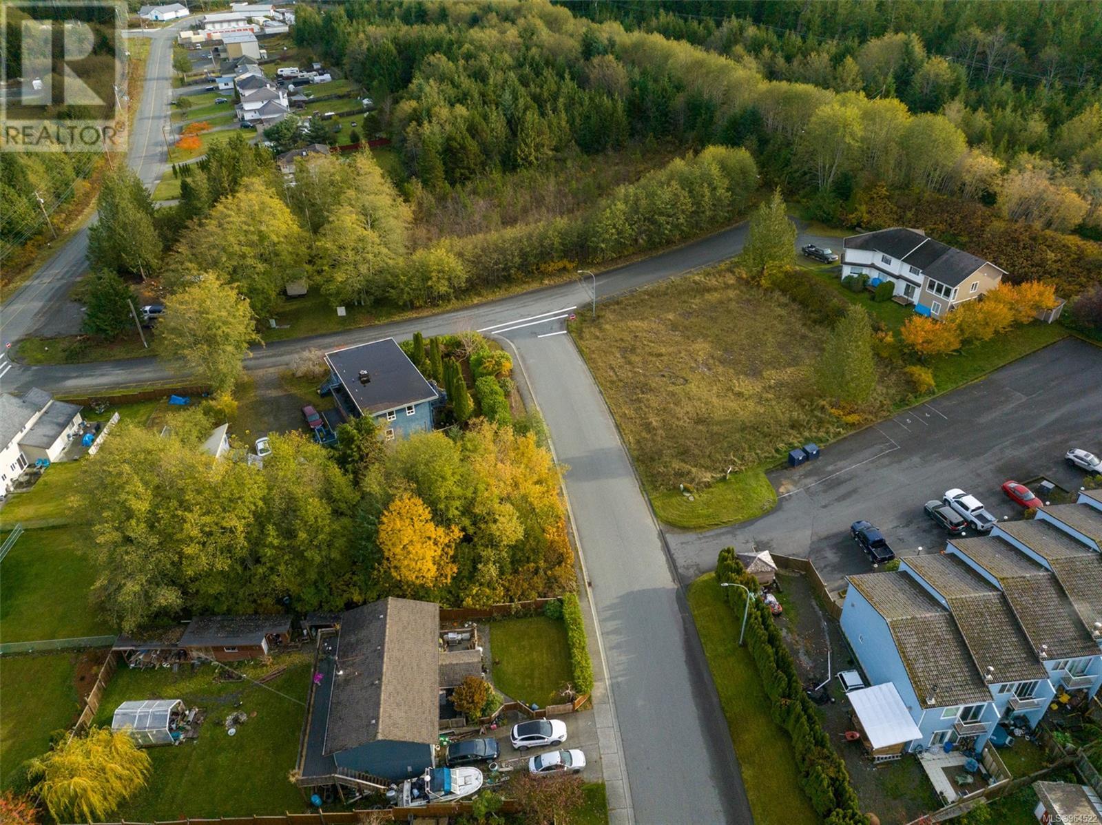 Photo 5 of 5200 Fanshawe St, Port Hardy BC