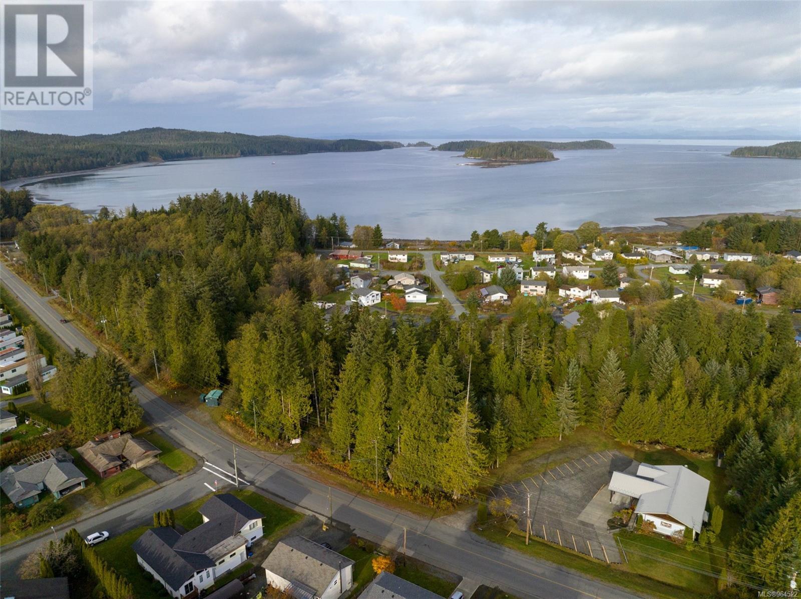 Photo 6 of 5200 Fanshawe St, Port Hardy BC