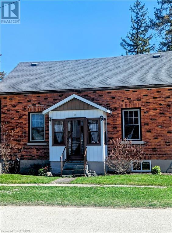10 Mary Street, Walkerton
