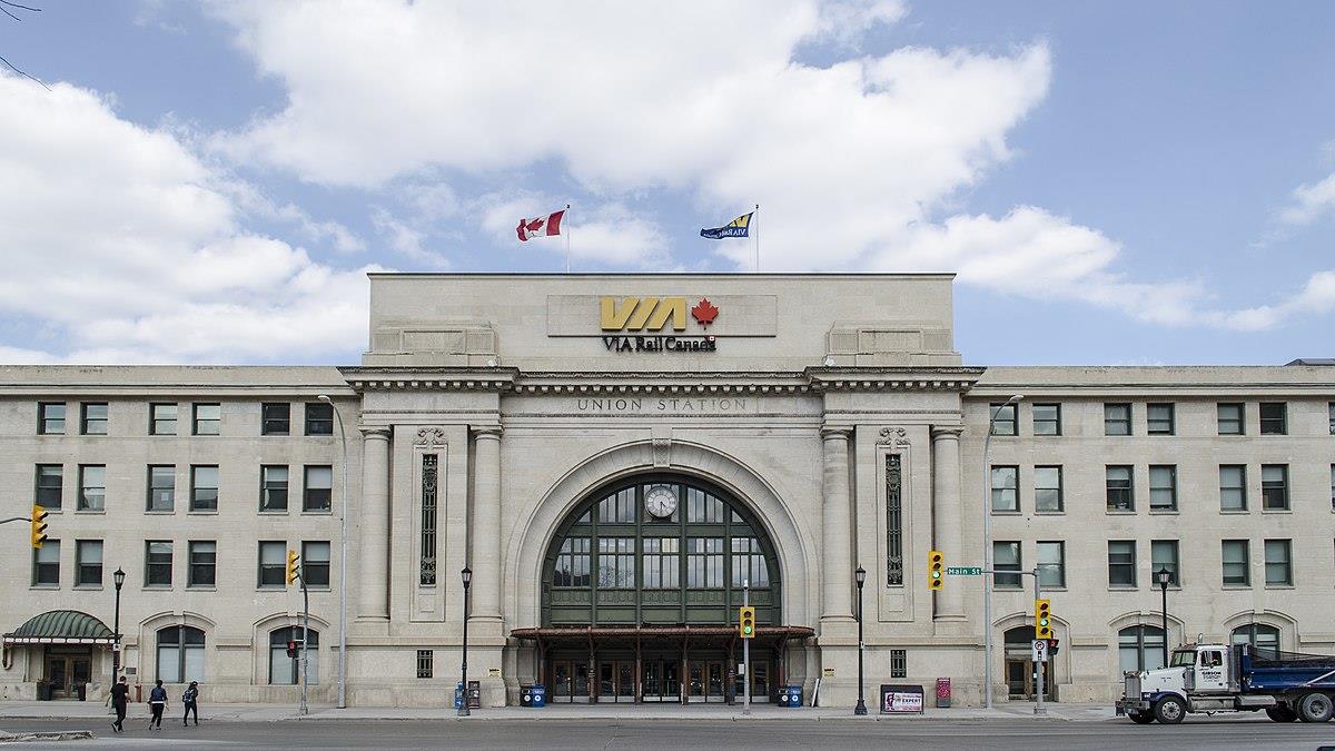 Photo 1 of 123 Main St, Winnipeg MB