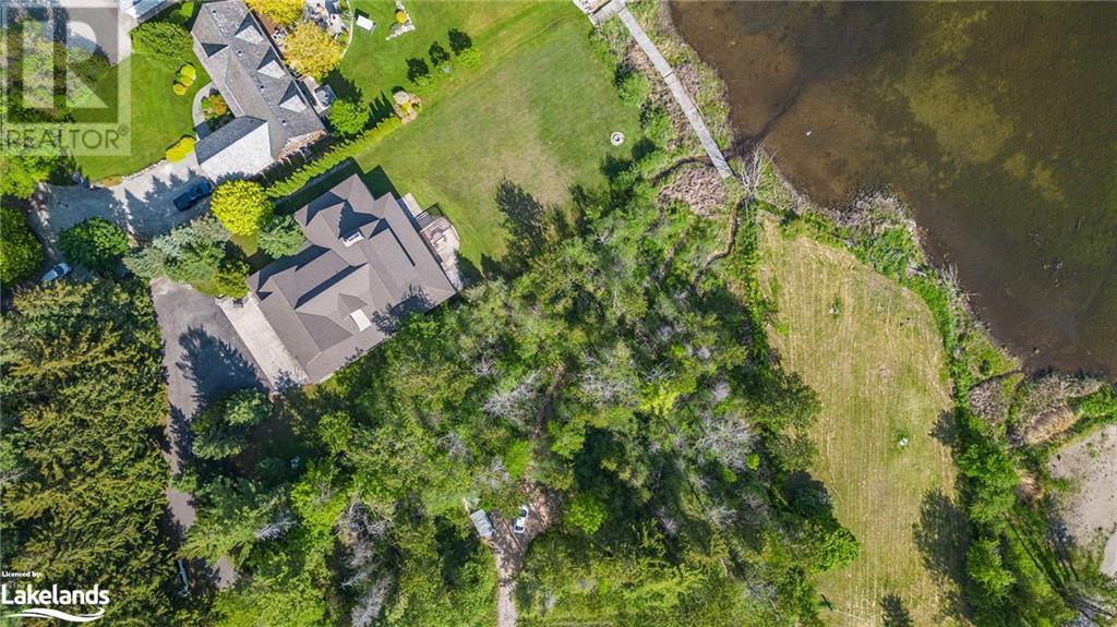 155 Champlain Road, Penetang