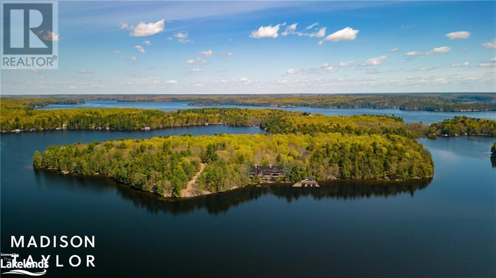 0 Highlands Island, Muskoka Lakes