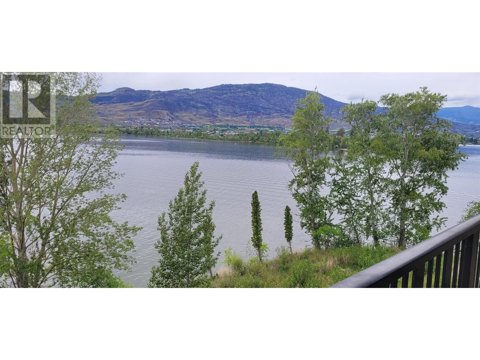 4200 Lakeshore Drive Unit# 316, Osoyoos