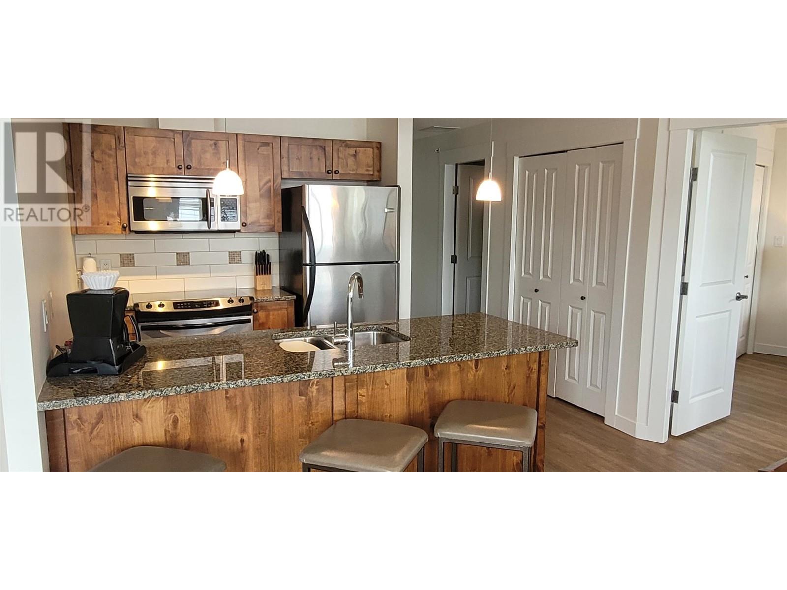 4200 Lakeshore Drive Unit# 316, Osoyoos