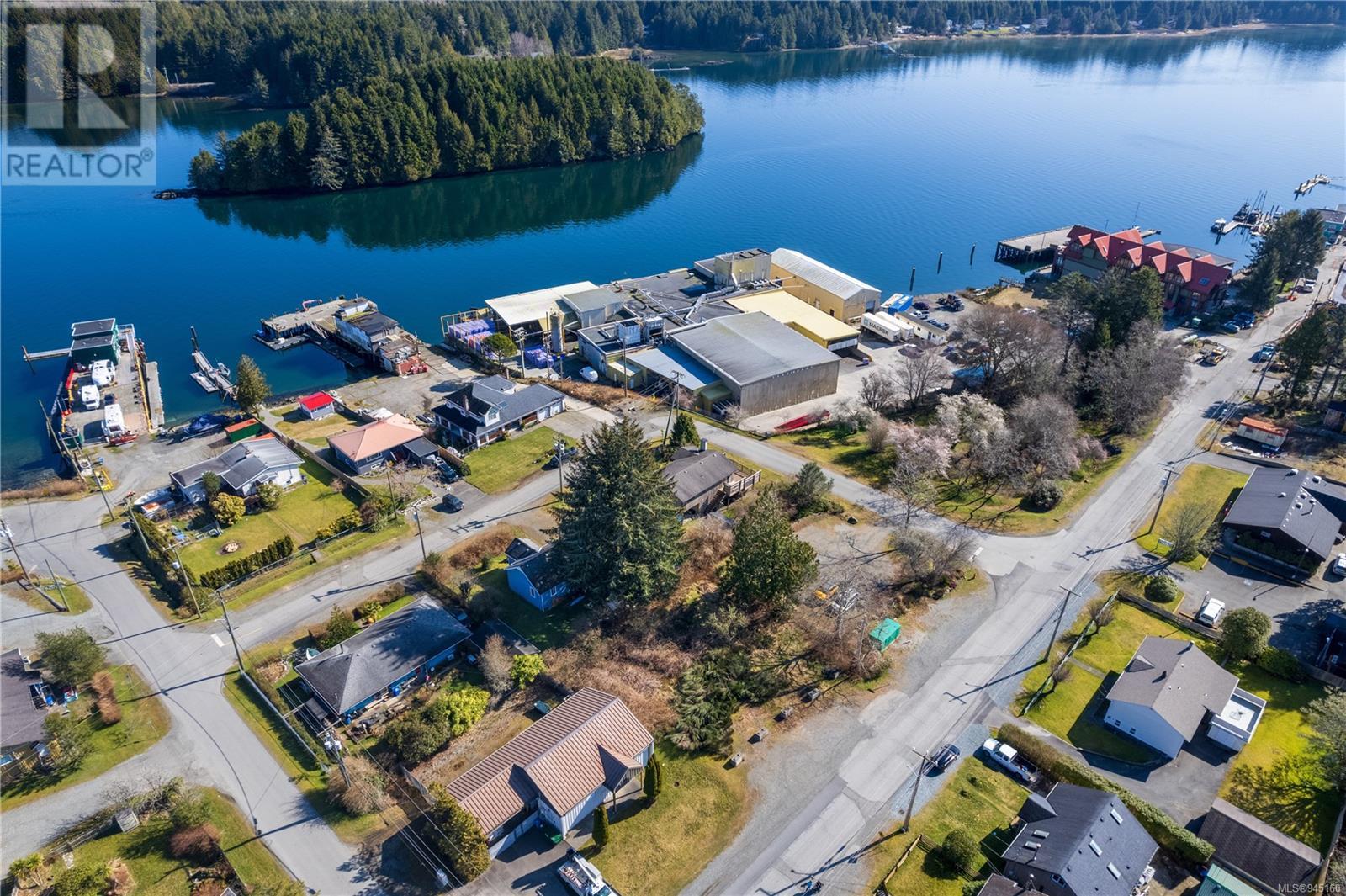 1767 Cedar Rd, Ucluelet