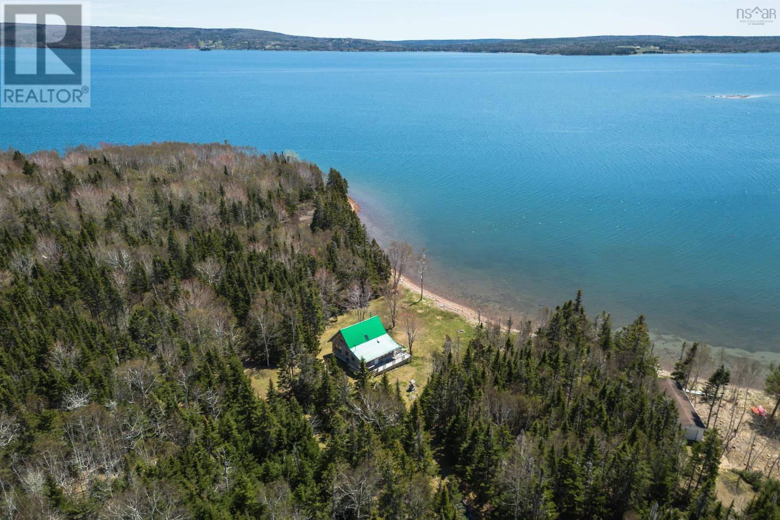 40 Birch Pond Lane, West Bay Marshes