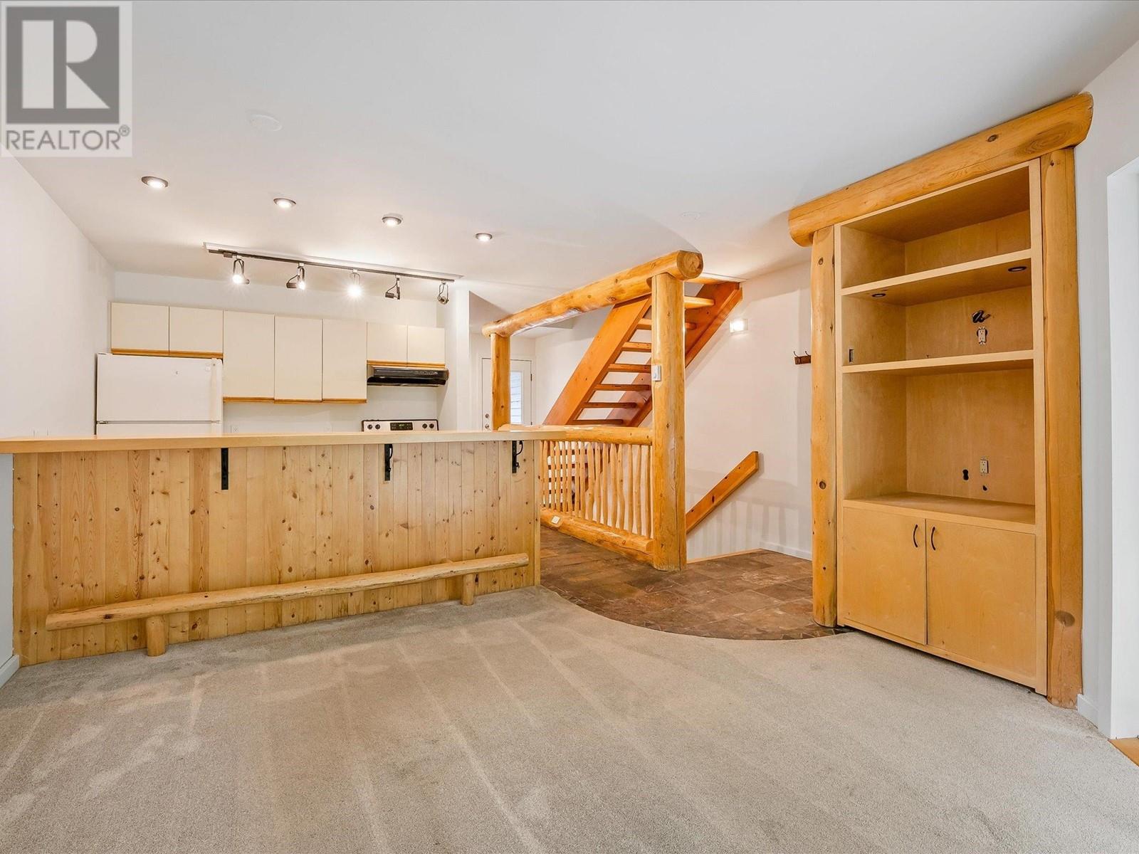 4a 2230 Eva Lake Road, Whistler