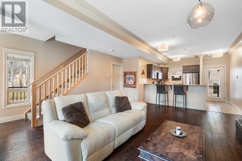 Single Family House for Sale in    Avenue SW Altadore Calgary 