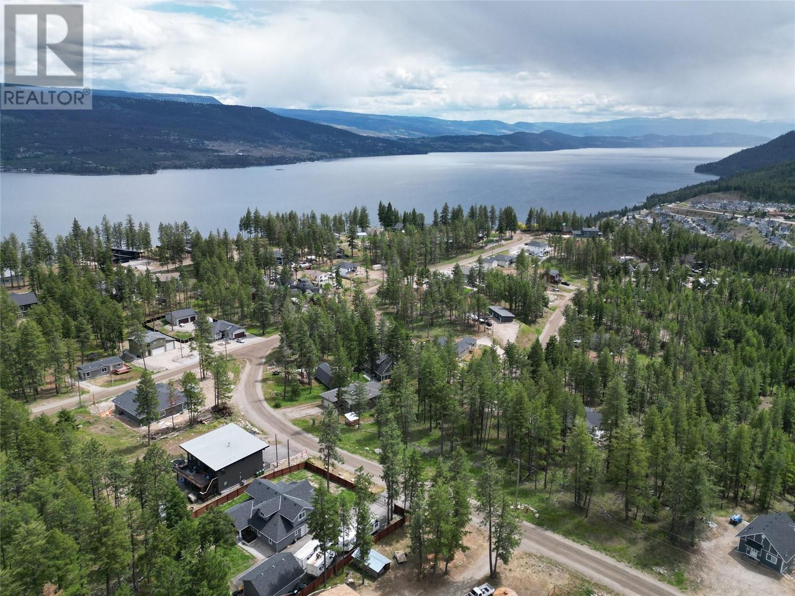  701 Fairbridge Road, Kelowna