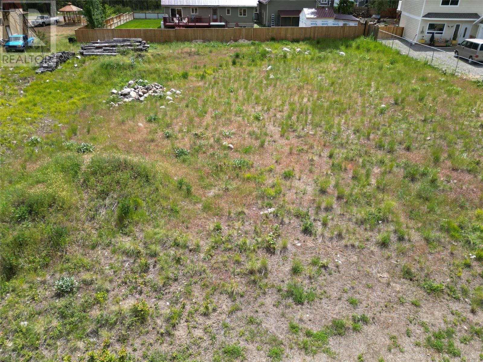  701 Fairbridge Road, Kelowna
