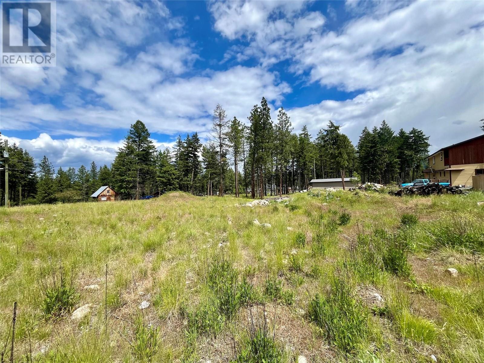  701 Fairbridge Road, Kelowna
