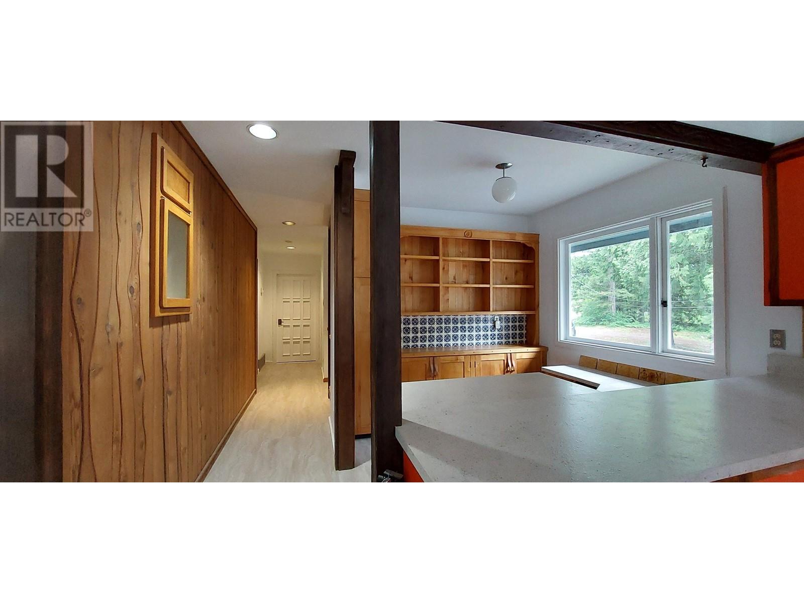 1290 MACKENZIE 20 HIGHWAY, Bella Coola