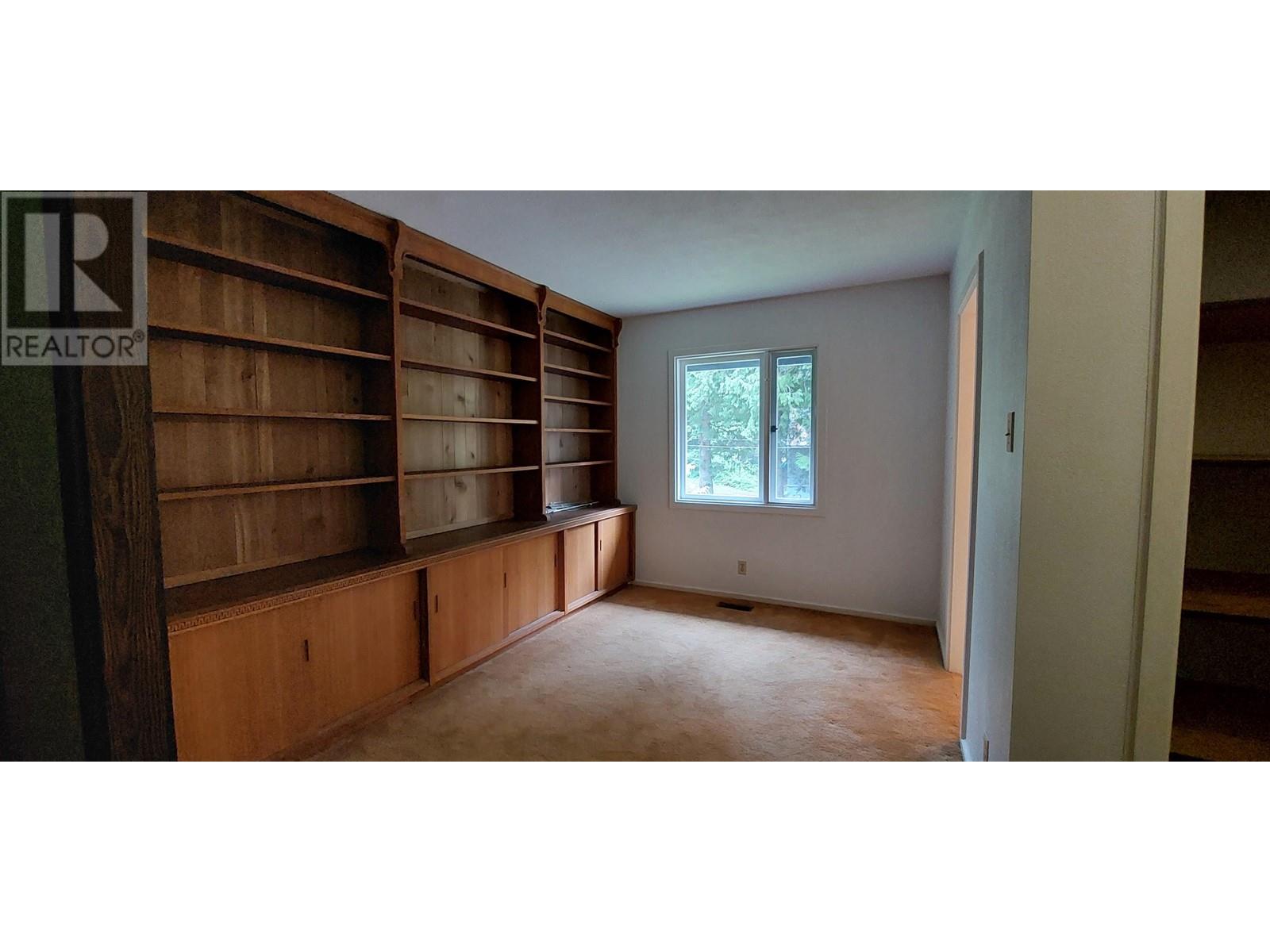 1290 MACKENZIE 20 HIGHWAY, Bella Coola