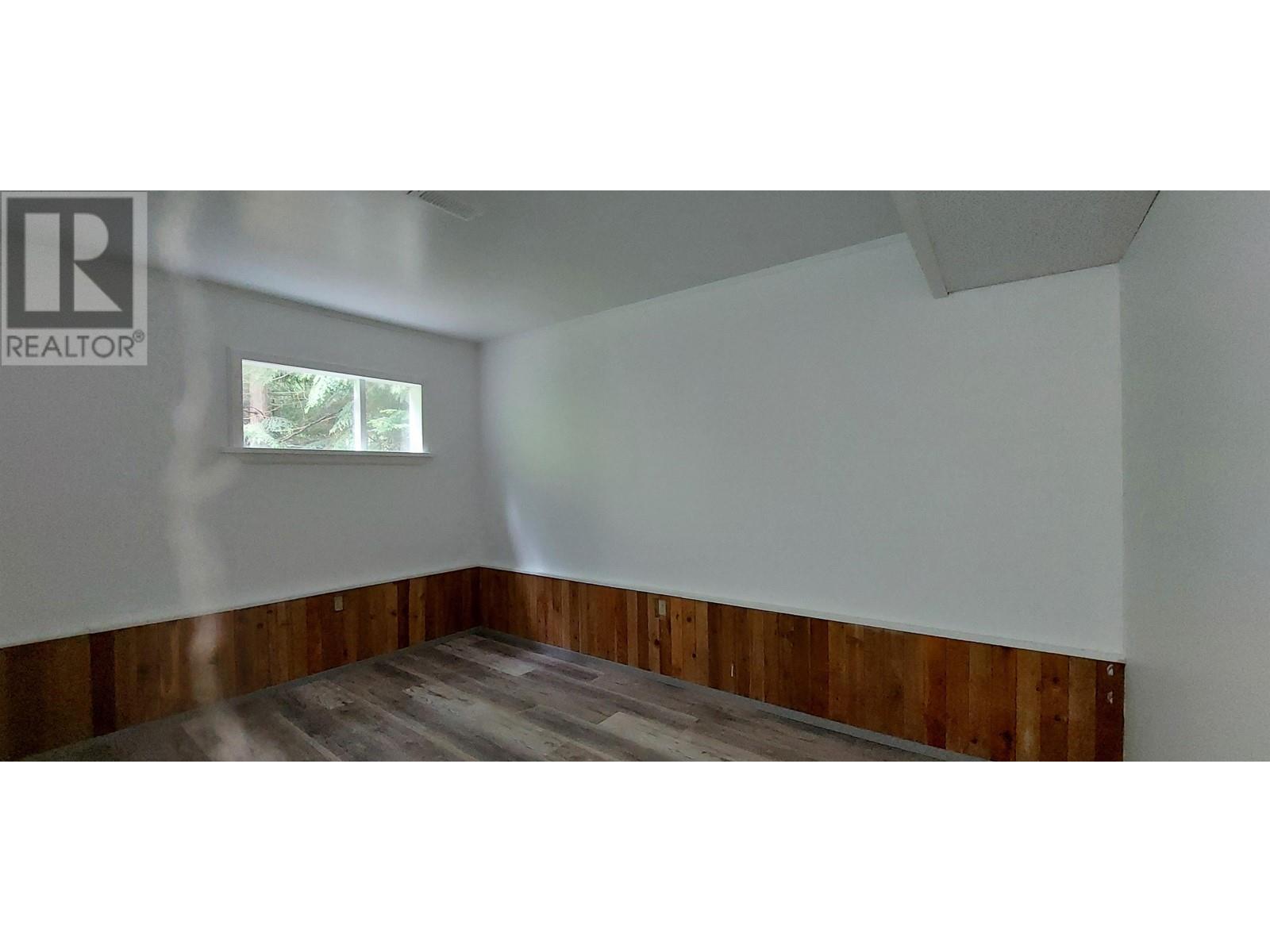 1290 MACKENZIE 20 HIGHWAY, Bella Coola