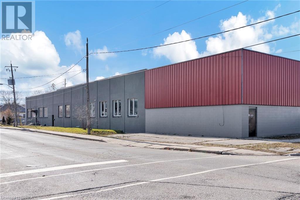 360 Brock Street, Brantford