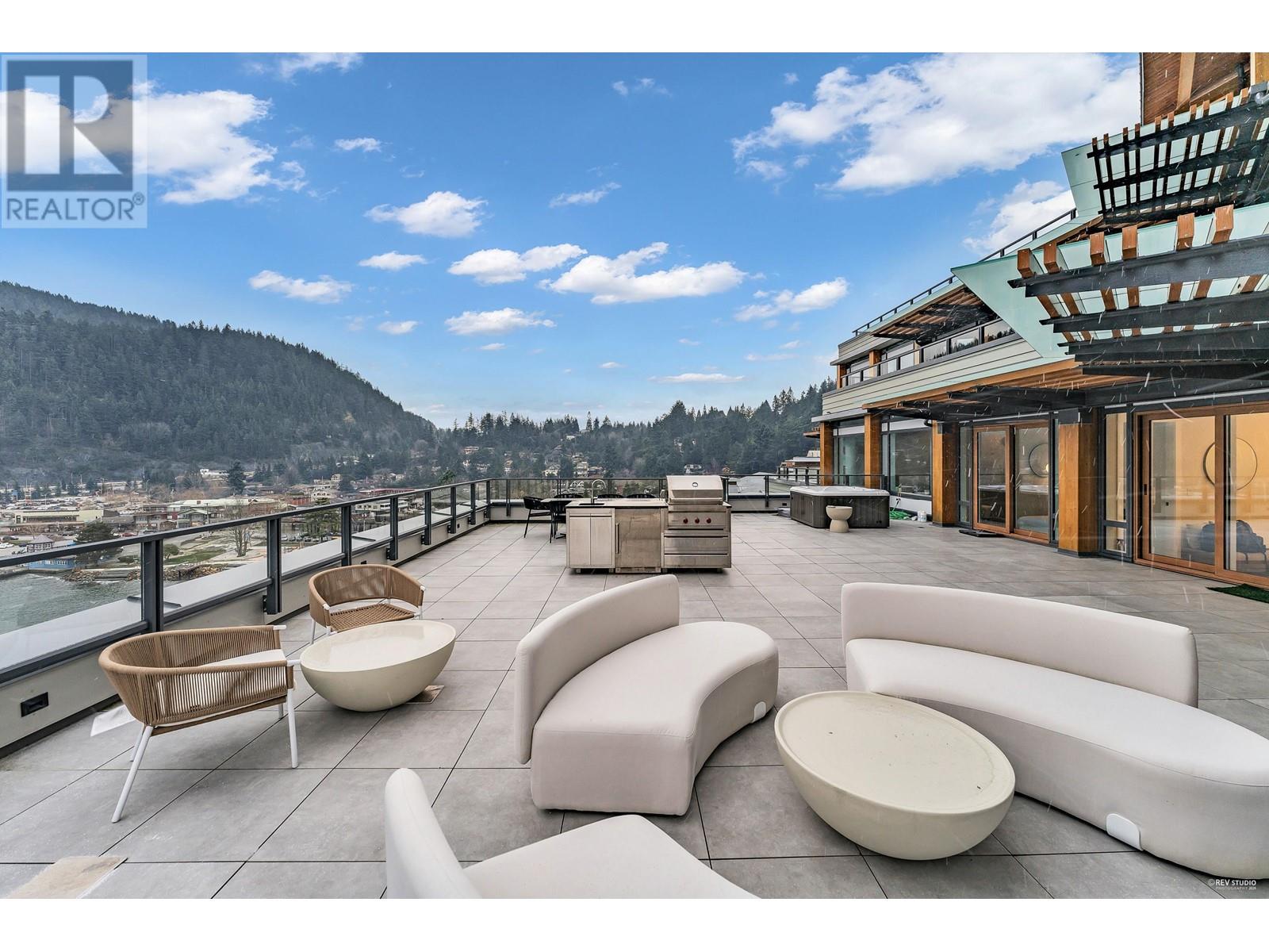 1001 6707 Nelson Avenue, West Vancouver
