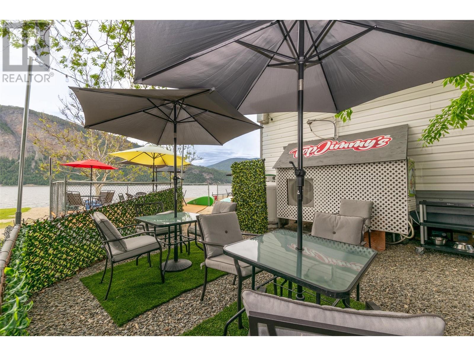 7220 36 Street Northeast, Salmon Arm