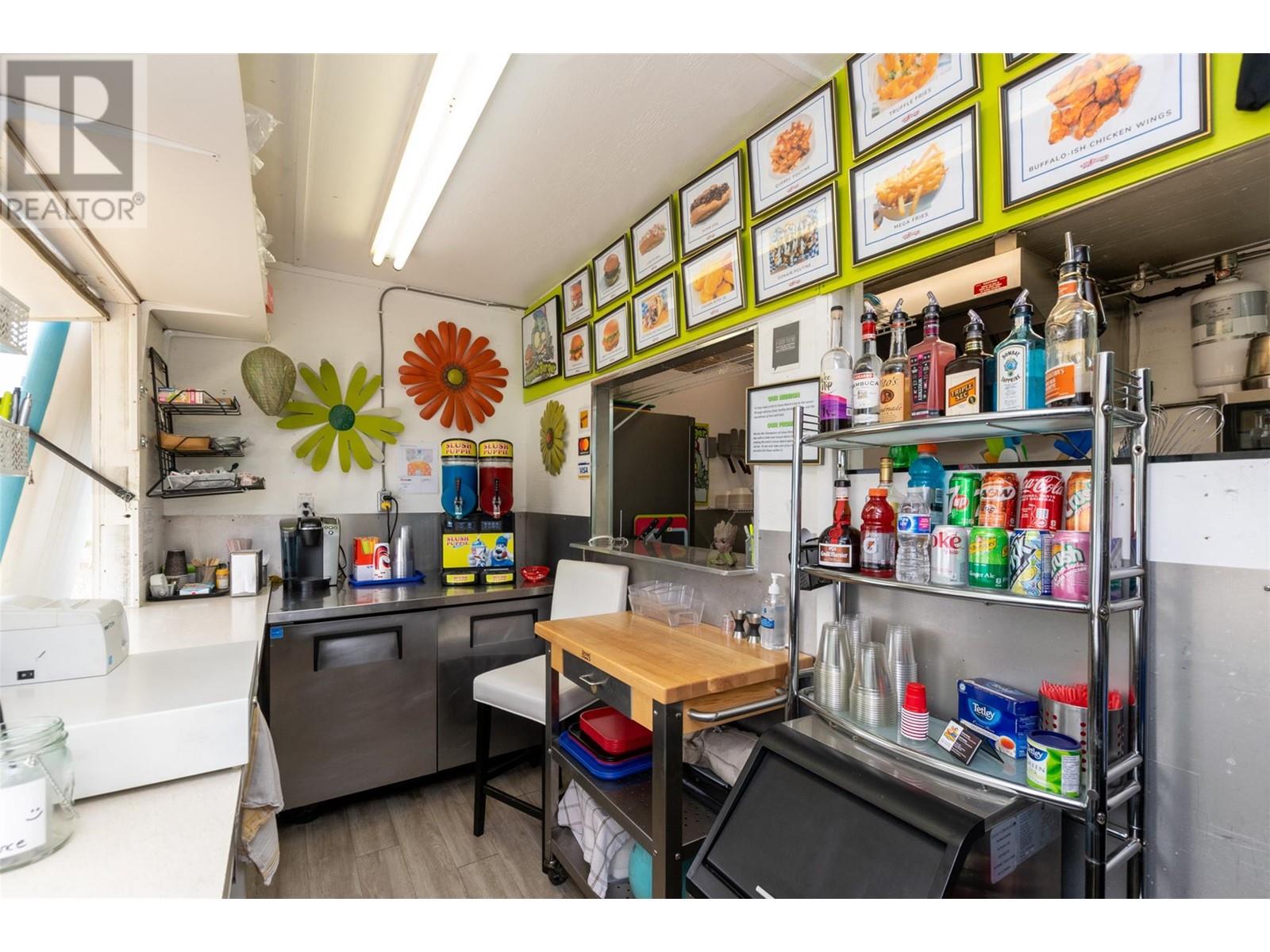  7220 36 Street Northeast, Salmon Arm