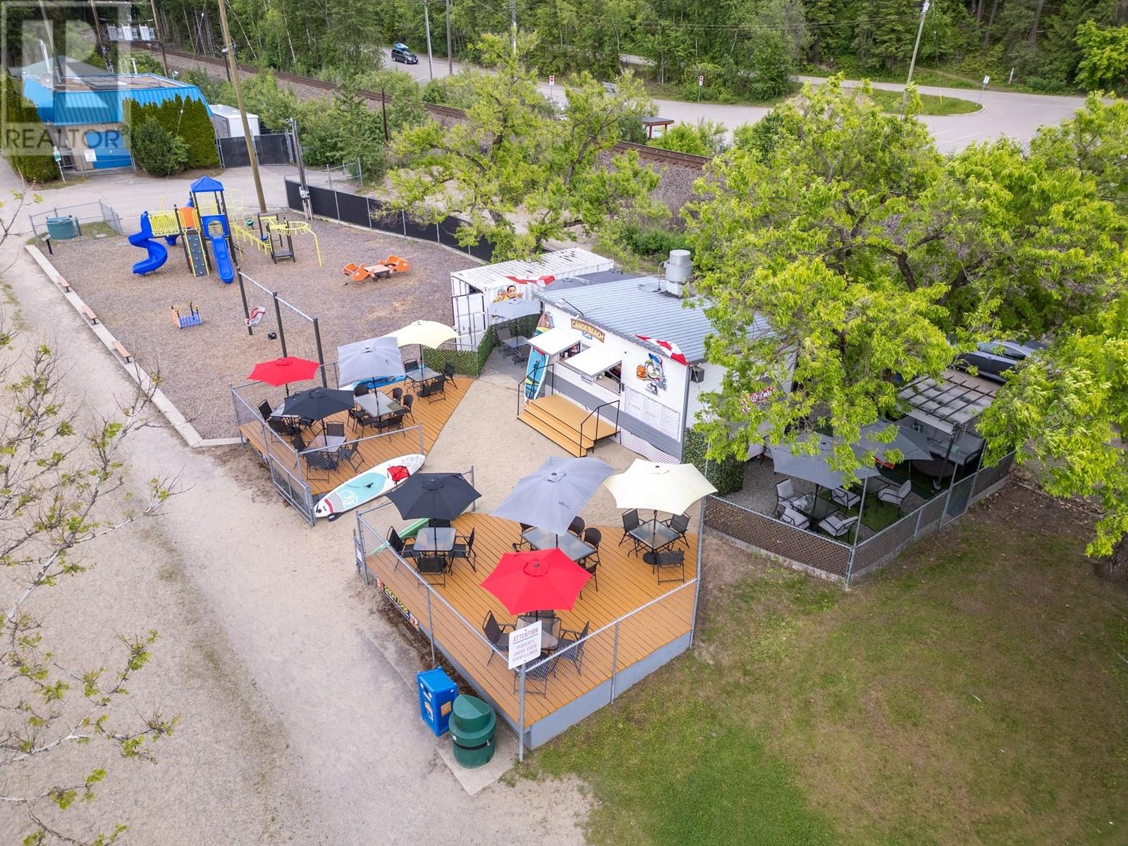  7220 36 Street Northeast, Salmon Arm