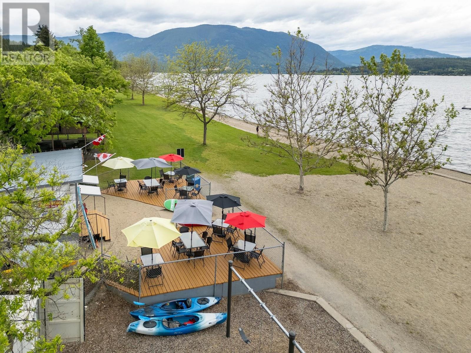  7220 36 Street Northeast, Salmon Arm