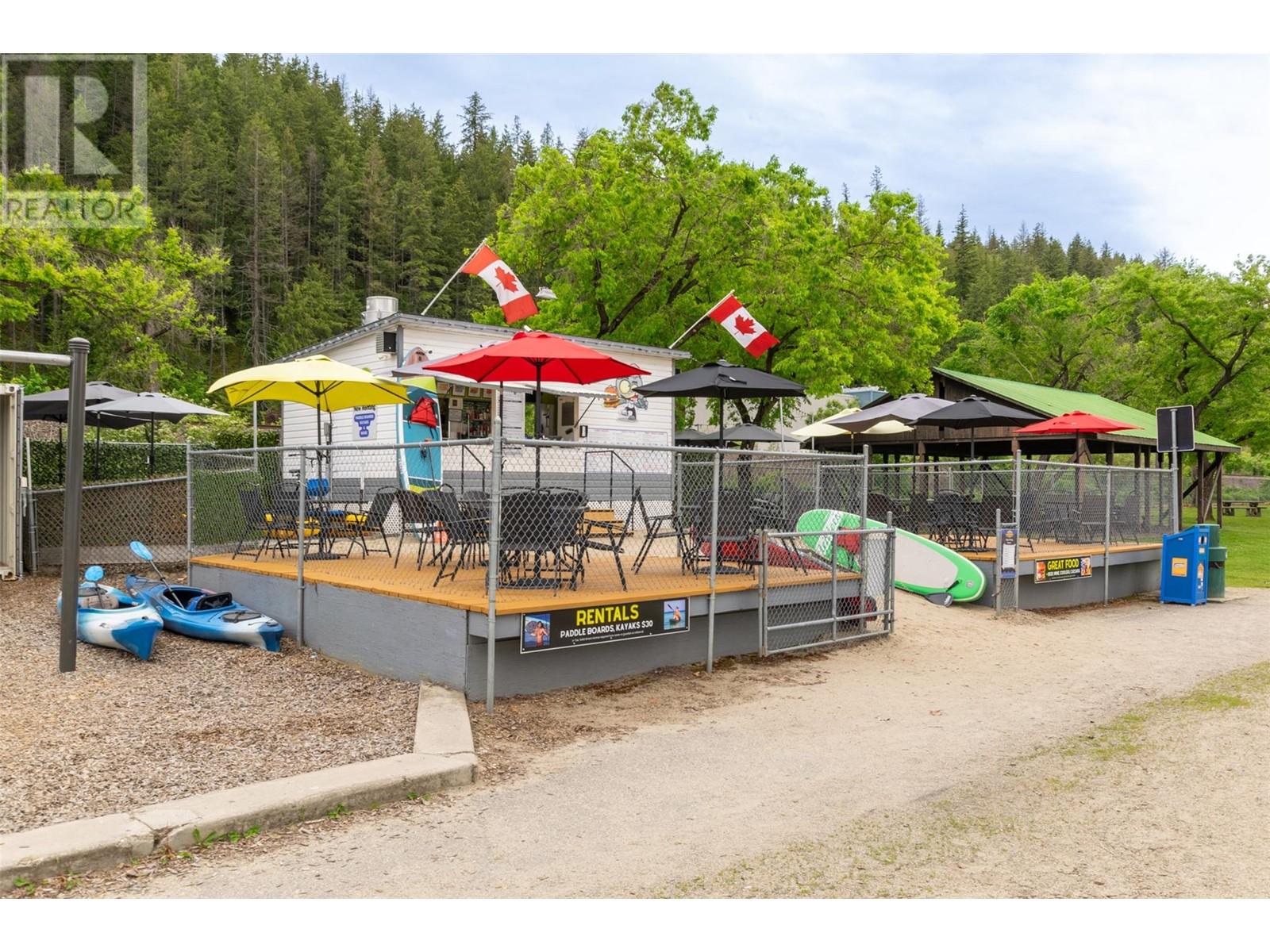  7220 36 Street Northeast, Salmon Arm