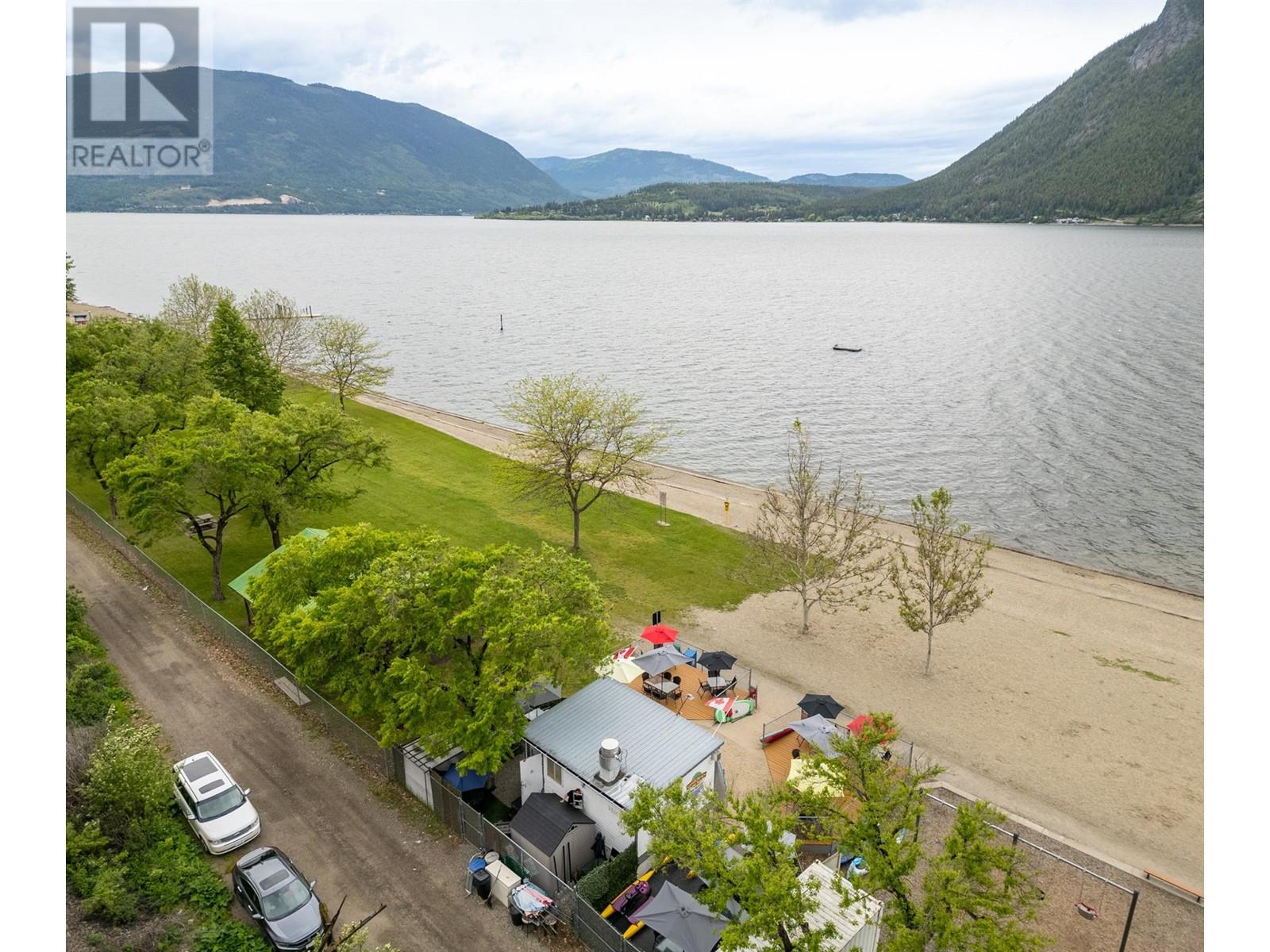  7220 36 Street Northeast, Salmon Arm