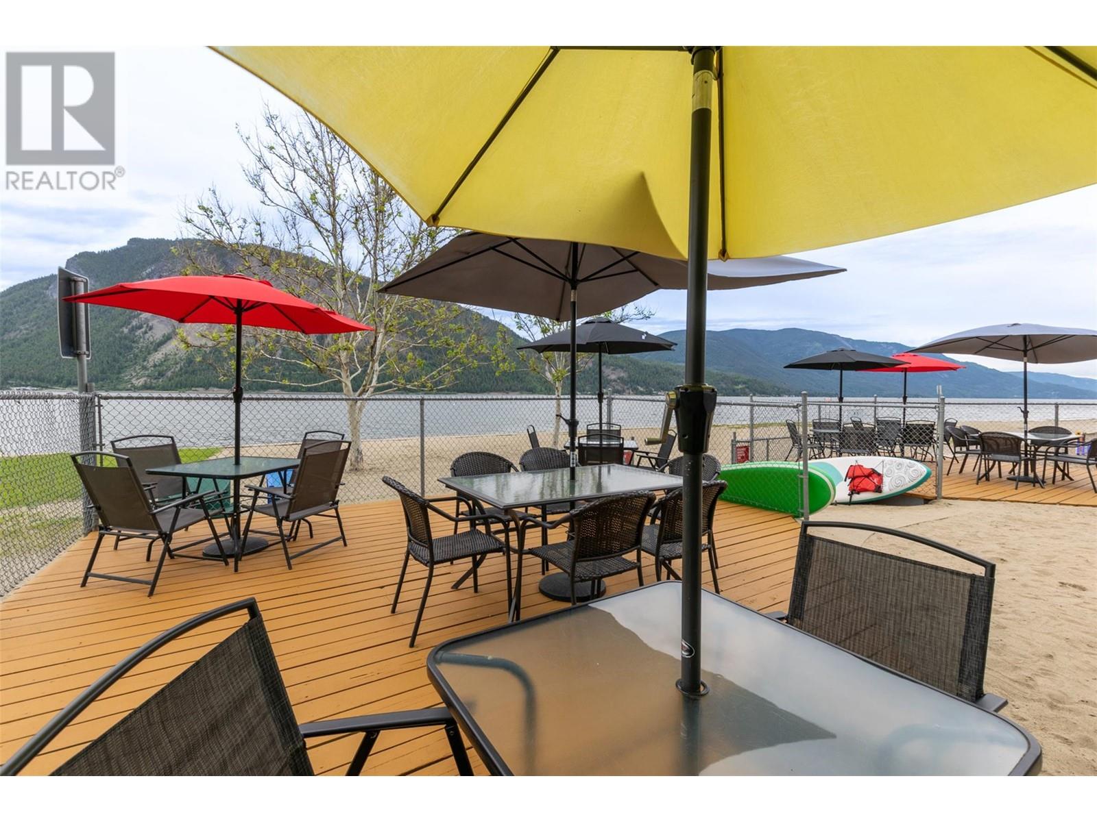  7220 36 Street Northeast, Salmon Arm