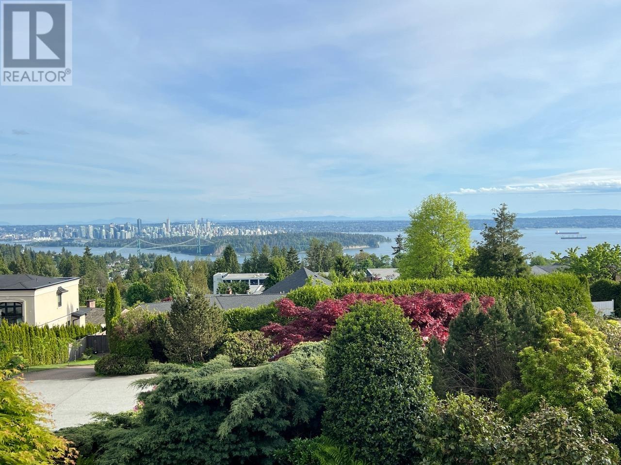 1263 Chartwell Place, West Vancouver
