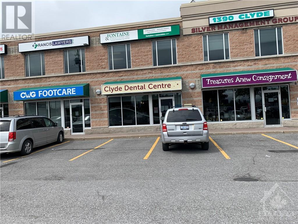 1390 Clyde Avenue Unit#204, Ottawa