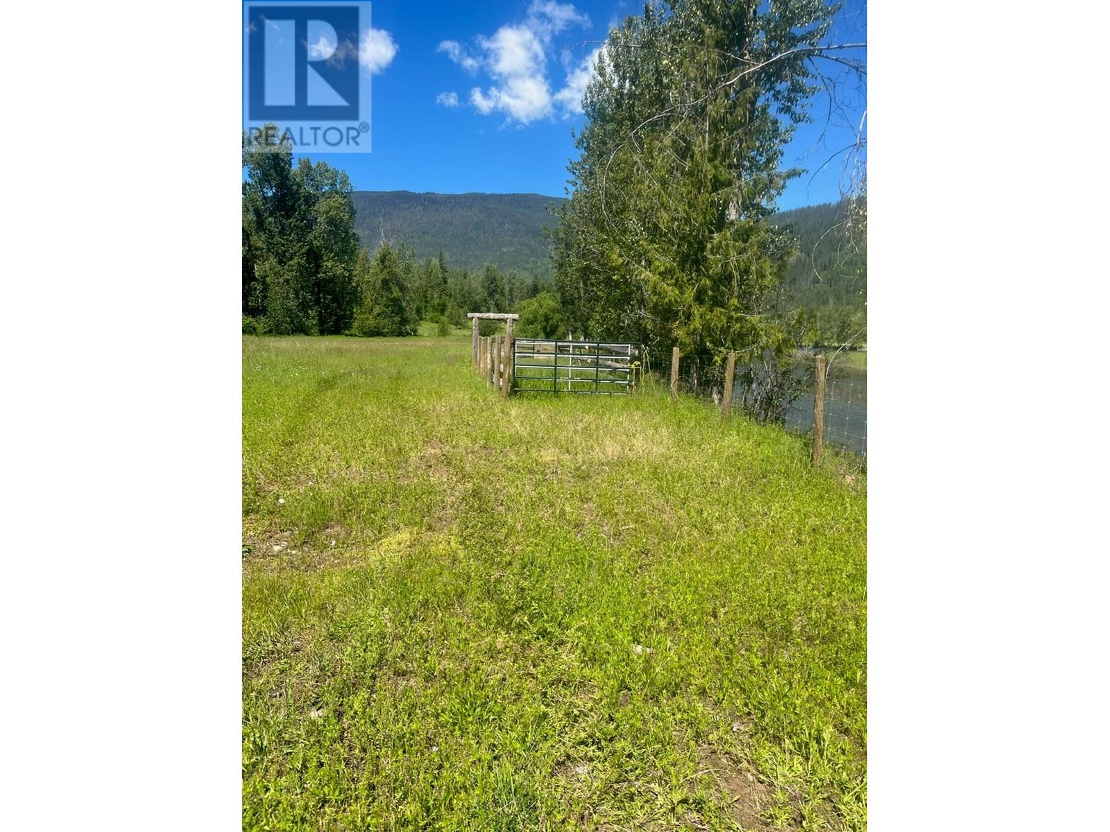  2736 Enderby Mabel Lake Road, Enderby